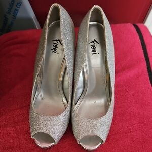 FIONI Clothing Silver High Heel Peep-Toe Shoes